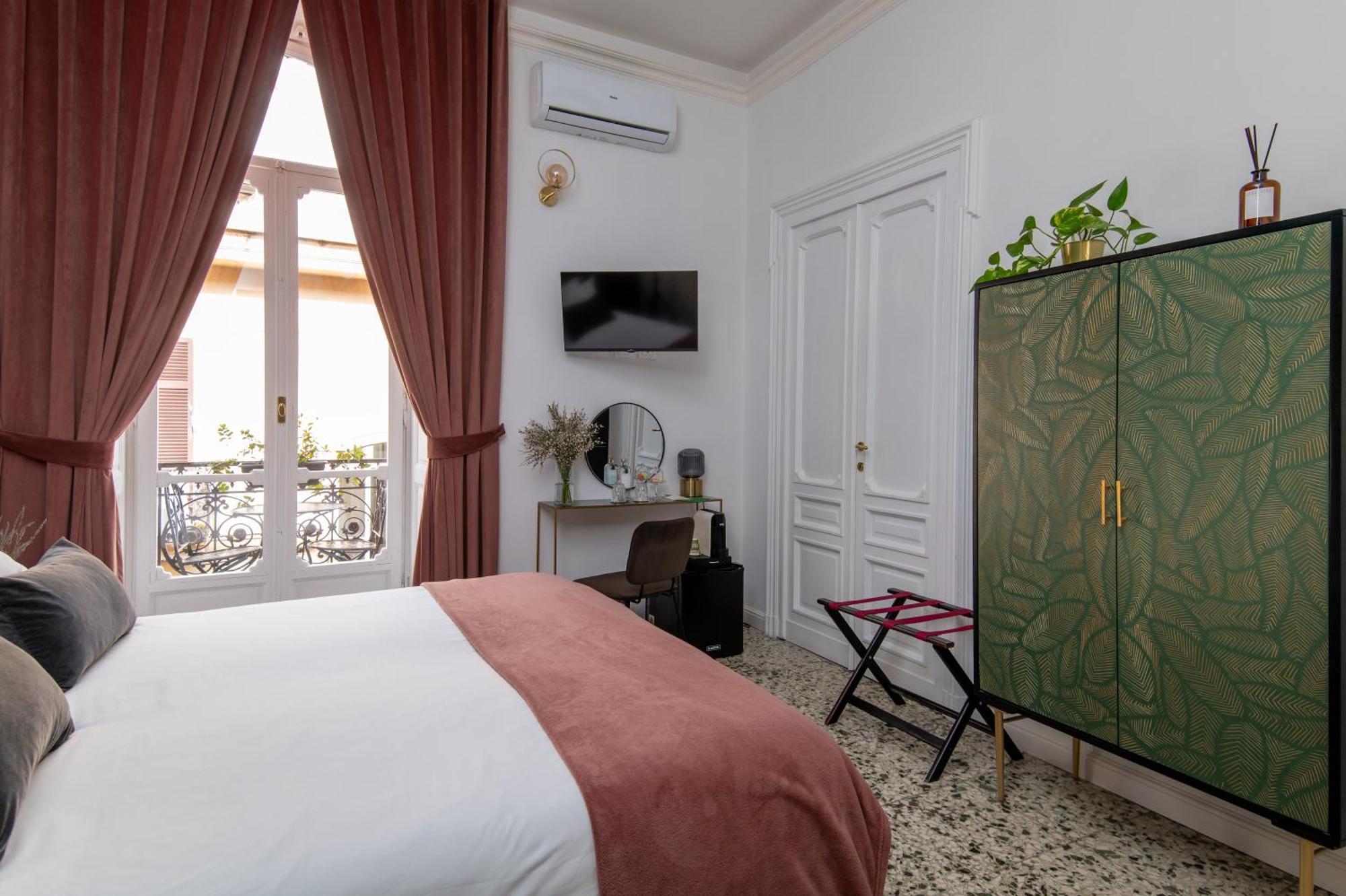 Quatrum - Guest house *