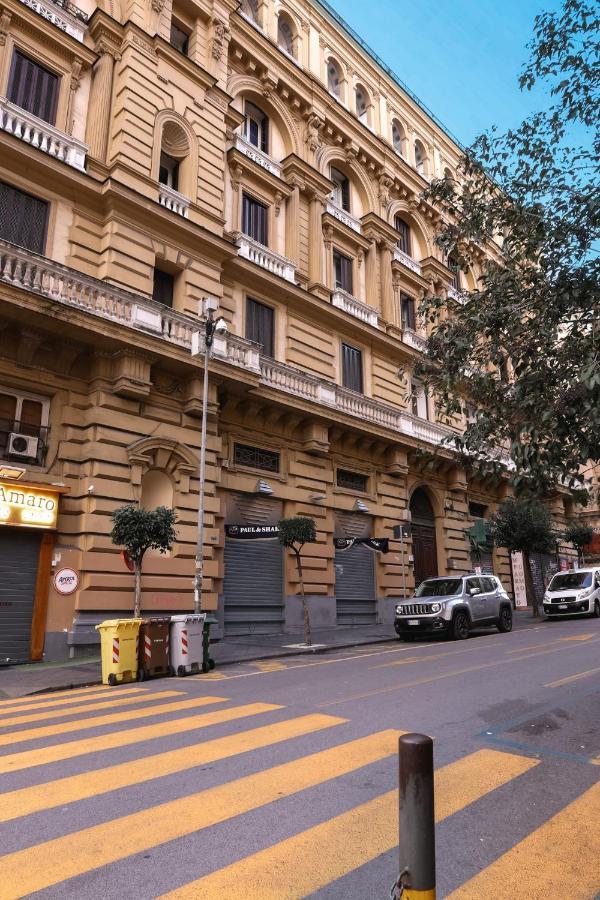 Quatrum * Napoli